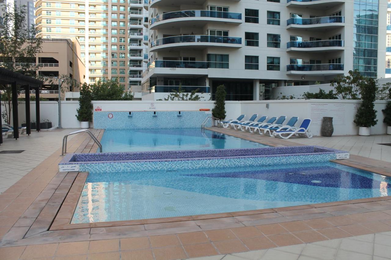 Newly Furnished One Bedroom Apartment Next To Metro & Beach In Marina Residence Dubai Exterior foto