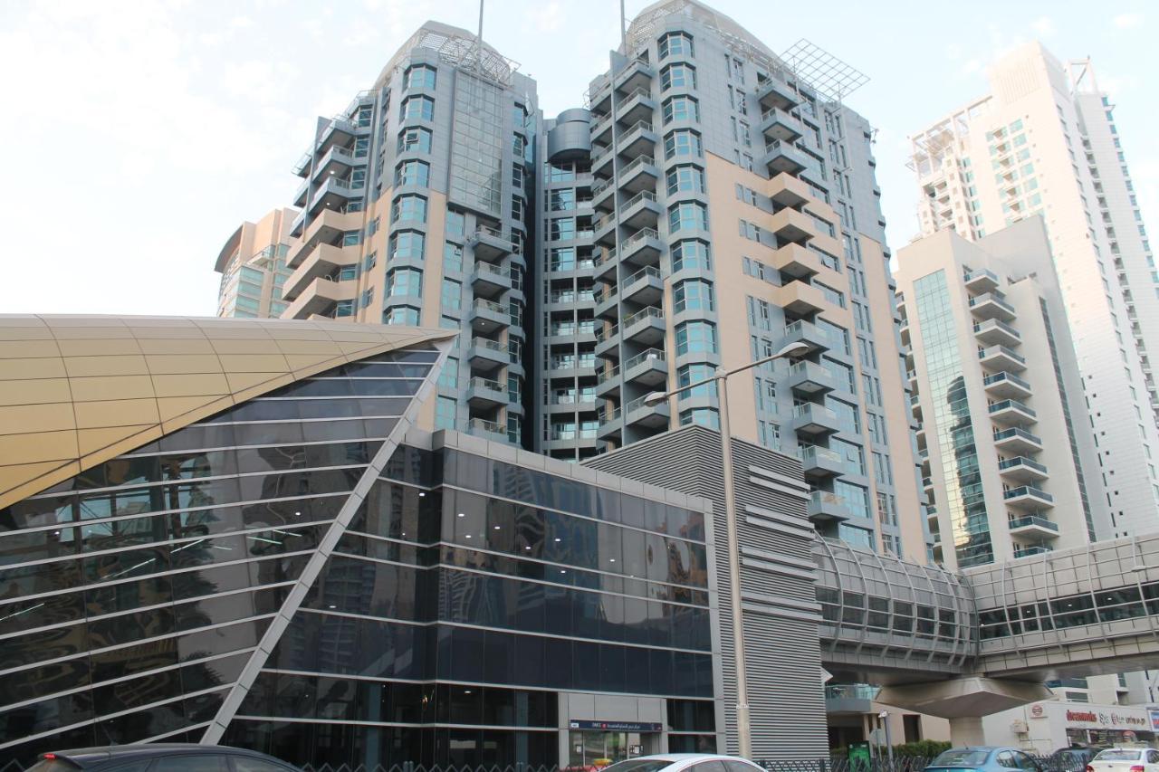 Newly Furnished One Bedroom Apartment Next To Metro & Beach In Marina Residence Dubai Exterior foto
