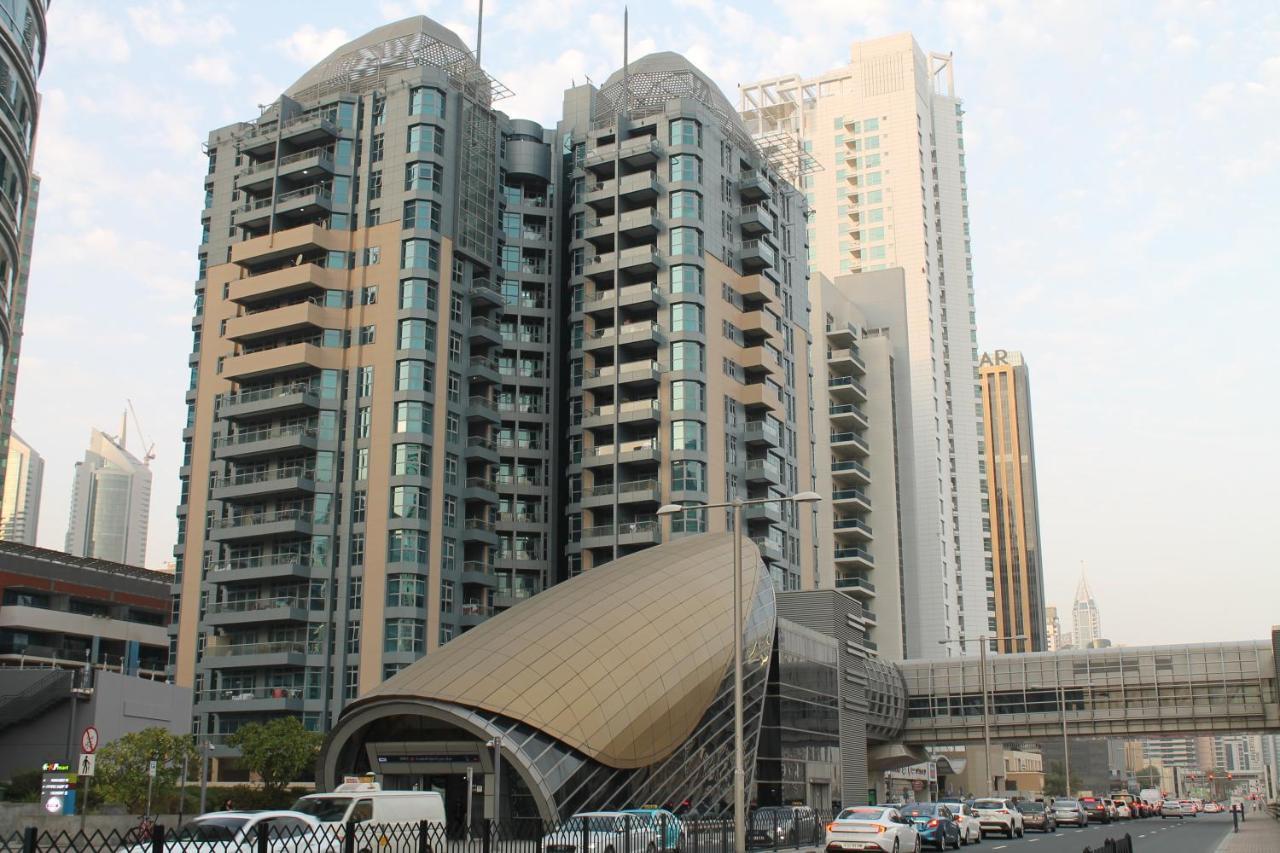 Newly Furnished One Bedroom Apartment Next To Metro & Beach In Marina Residence Dubai Exterior foto
